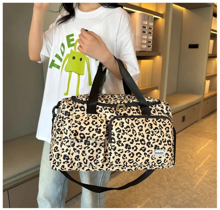 Sac a langer beige leopard 